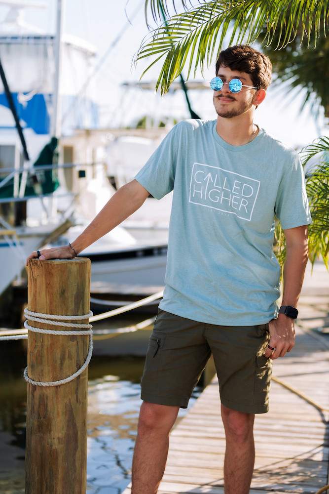 M seafoam lifestyle